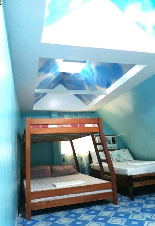 Blue Lagoon Inn And Restaurant, Pagudpud Mabubua Dış mekan fotoğraf